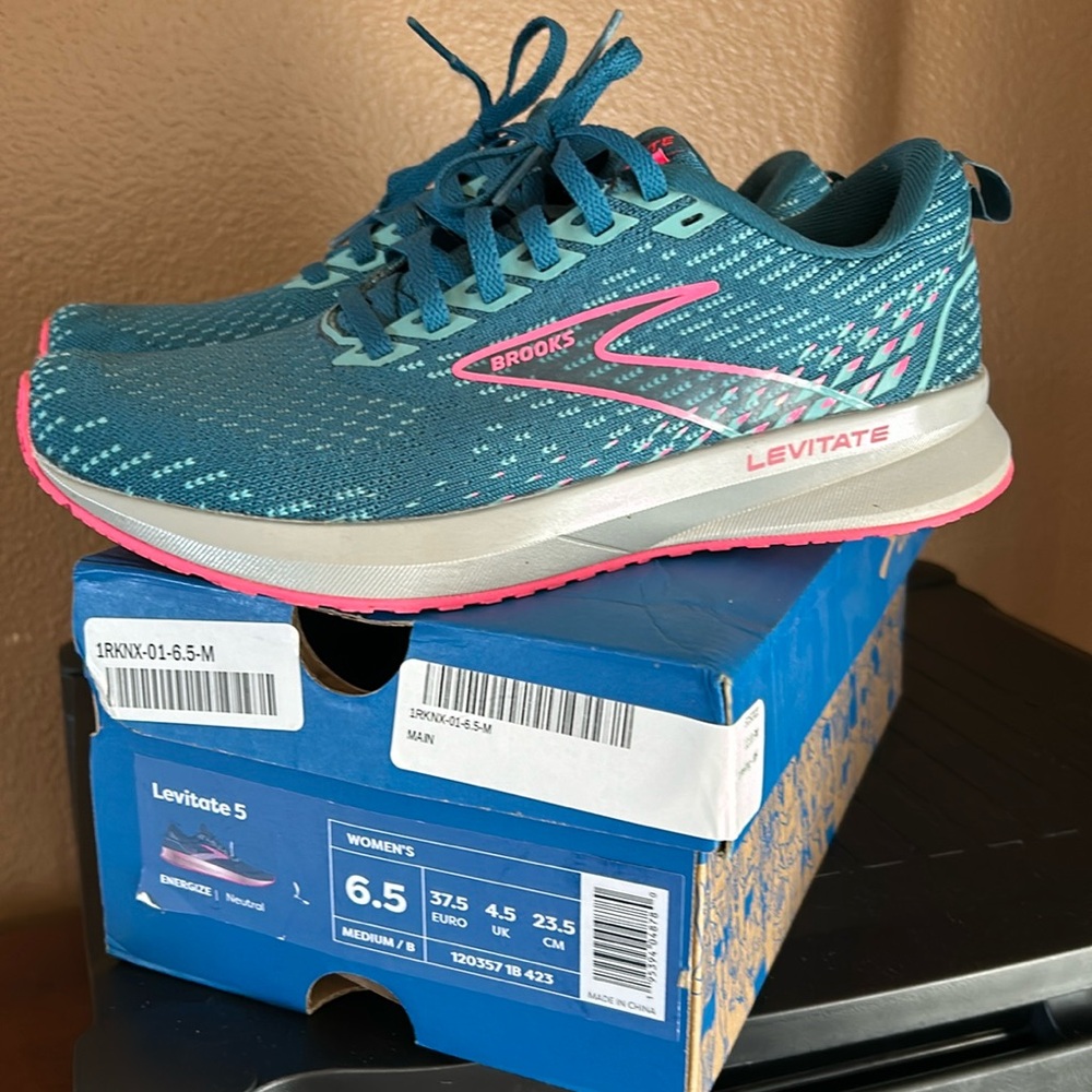 Brooks Levitate 5